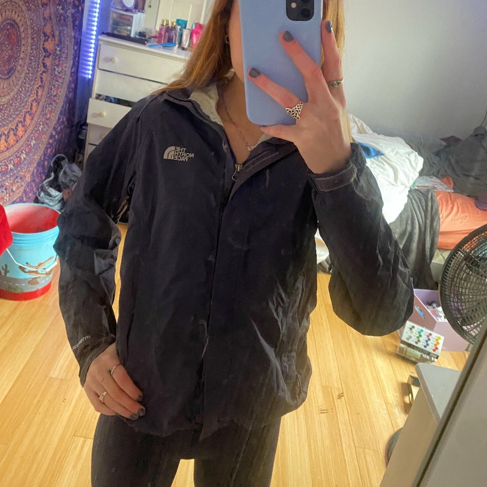 USED NORTHFACE WINDBREAKER Size XS